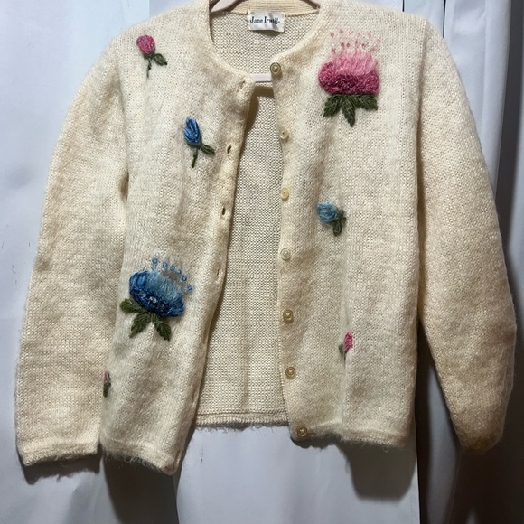 Jane Irwill Floral Embroidered Wool Sweater Medium Cream Knit Beaded Cotton - Picture 7 of 7